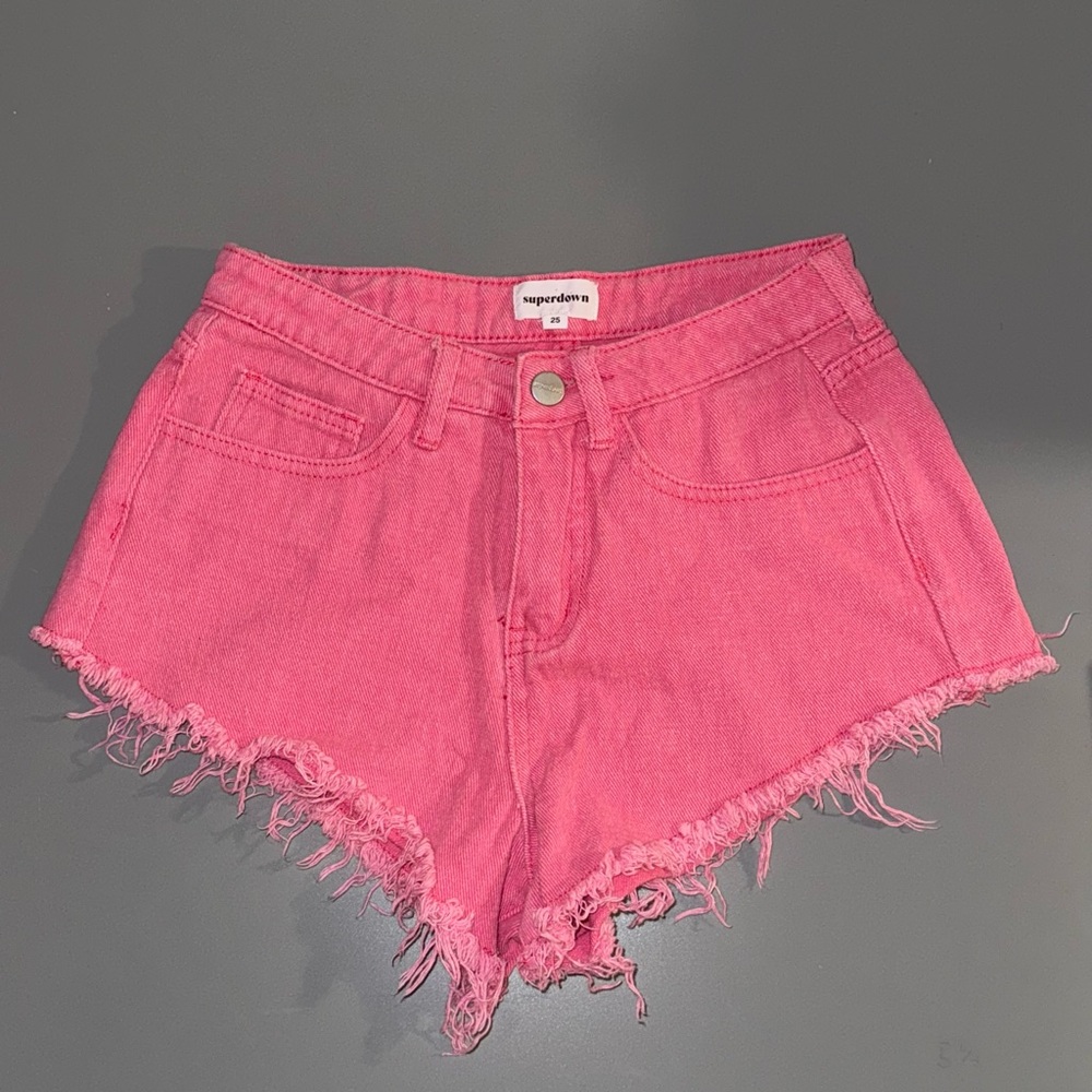 PINK DENIM HIGH WAIST SHORTS 
DOMONIQUE DENIM SHORT | SUPERDOWN